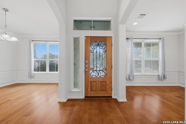 Image 7 of 49 For 140 Brookshire