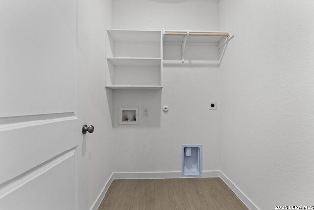 Image 10 of 29 For 1935 Longspur Cv