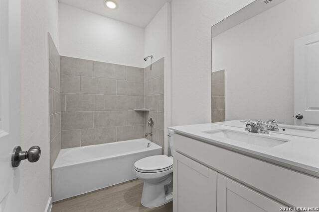 Image 13 of 29 For 1935 Longspur Cv