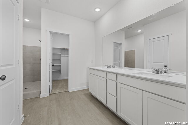 Image 26 of 29 For 1935 Longspur Cv