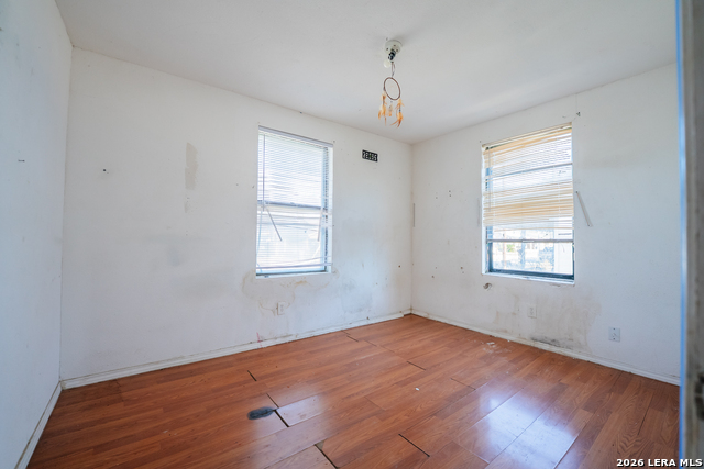 Image 7 of 17 For 3102 Neptune