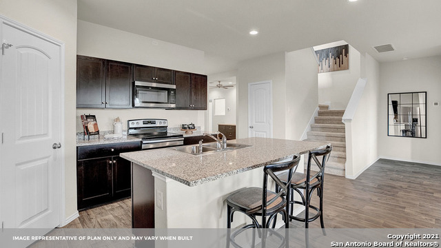 Image 20 of 40 For 727 Wild Olive Way