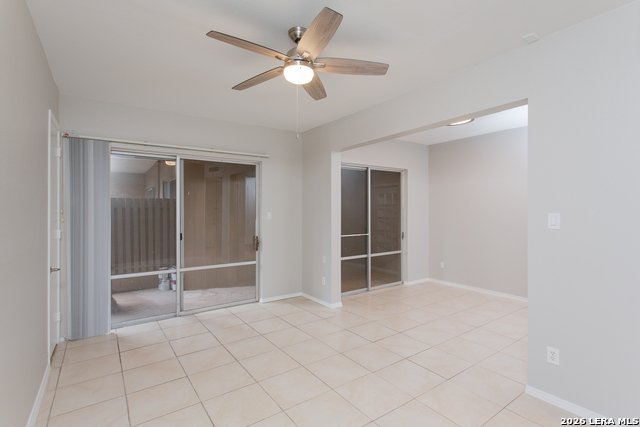 Image 11 of 26 For 7709 Broadway  123