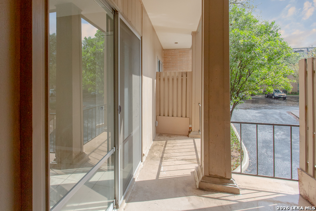 Image 26 of 26 For 7709 Broadway  123