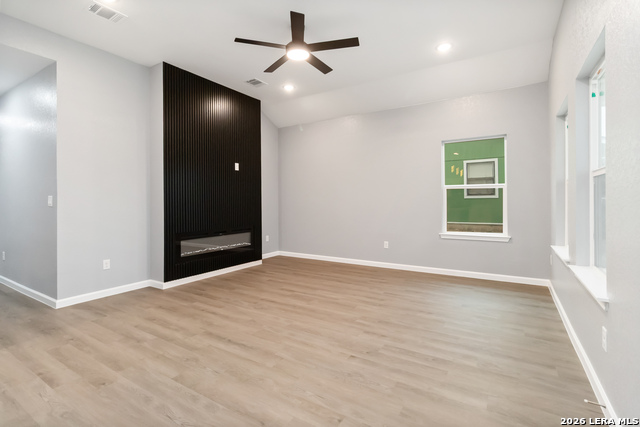 Image 14 of 34 For 8919 Skip Jack