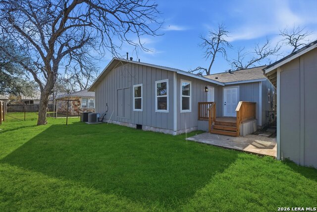 Image 26 of 28 For 808 College  