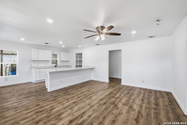 Image 7 of 28 For 808 College  