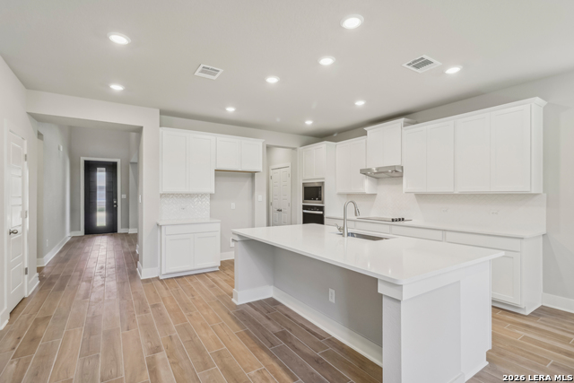 Image 7 of 29 For 10426 Tiger Shark Ave