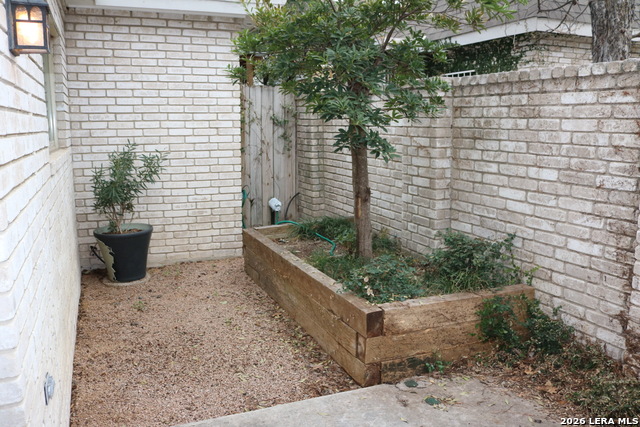 Image 7 of 10 For 1430 Nacogdoches  3