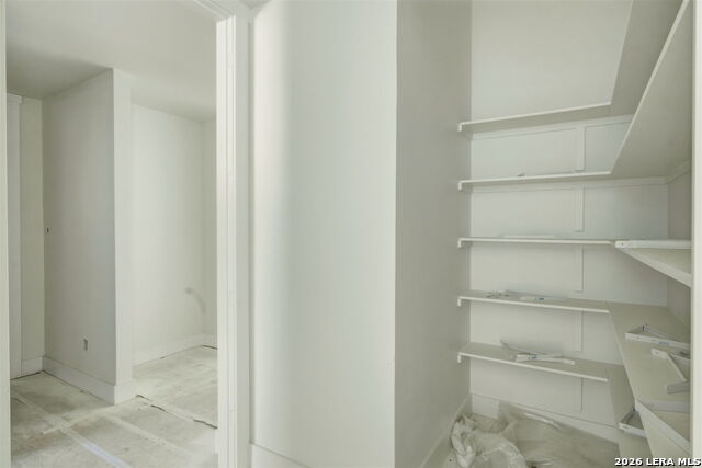 Image 13 of 45 For 216 Sendera Way