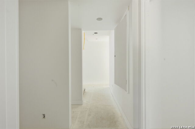 Image 15 of 45 For 216 Sendera Way