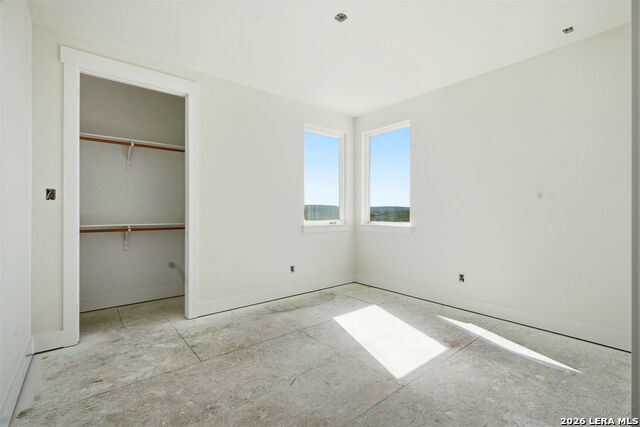 Image 35 of 45 For 216 Sendera Way