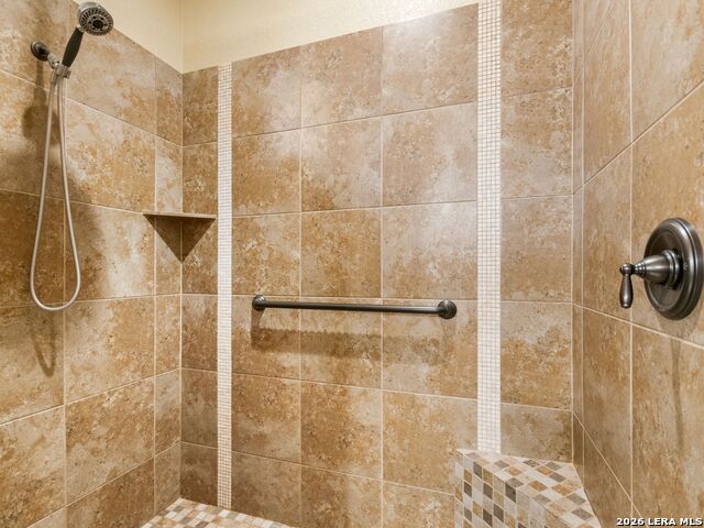 Image 30 of 42 For 2427 Dunmore Hill