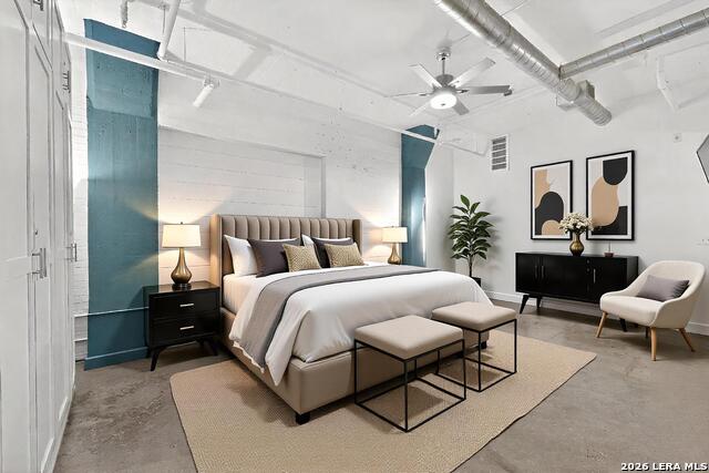 Listing photo id 21 for 1401 Flores S Apt 109