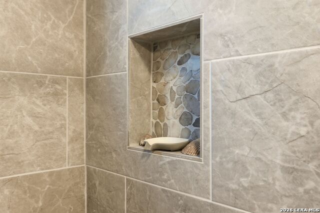 Image 27 of 37 For 12206 Ecksminster