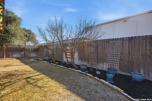 Image 34 of 37 For 12206 Ecksminster