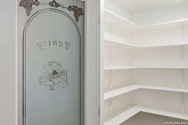 Image 9 of 37 For 12206 Ecksminster