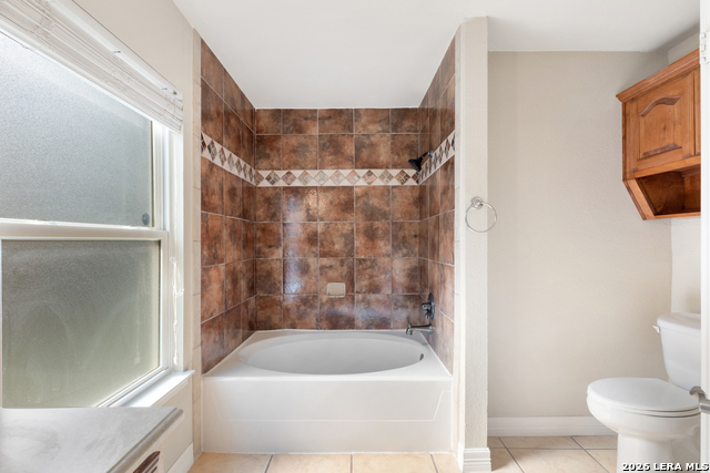 Image 11 of 20 For 10206 Cedarbend