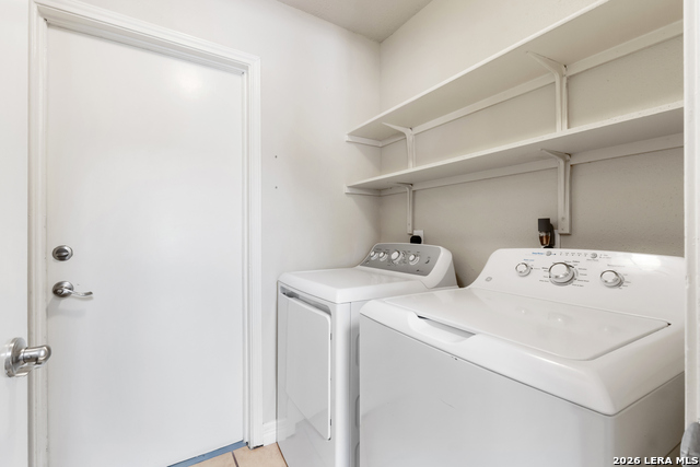 Image 15 of 20 For 10206 Cedarbend