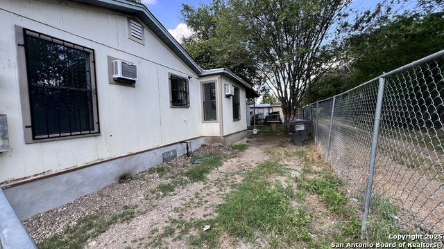 Image 13 of 13 For 1218 Nw 23rd St  2