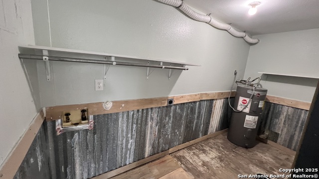 Image 9 of 13 For 1218 Nw 23rd St  2