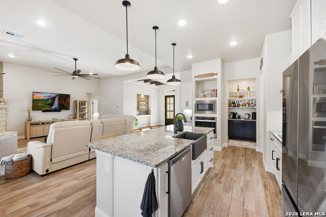 Image 11 of 55 For 611 Cielo Vista