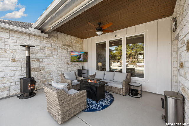 Image 33 of 55 For 611 Cielo Vista