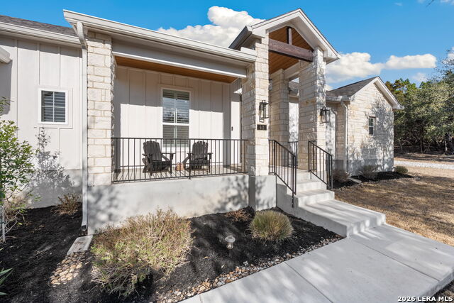 Image 4 of 55 For 611 Cielo Vista