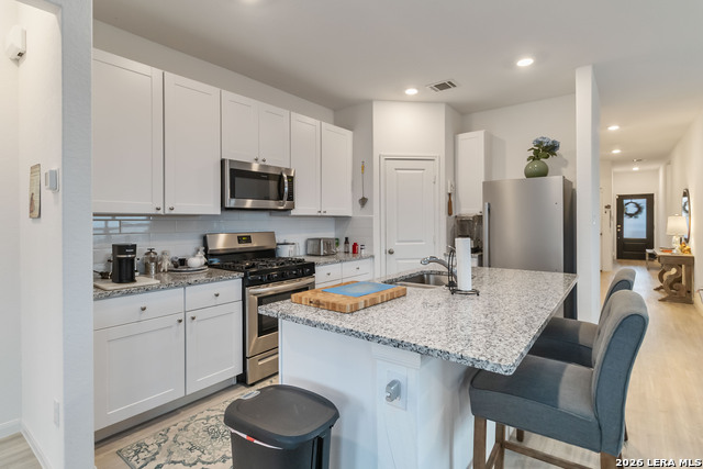 Image 10 of 20 For 6731 Beehive