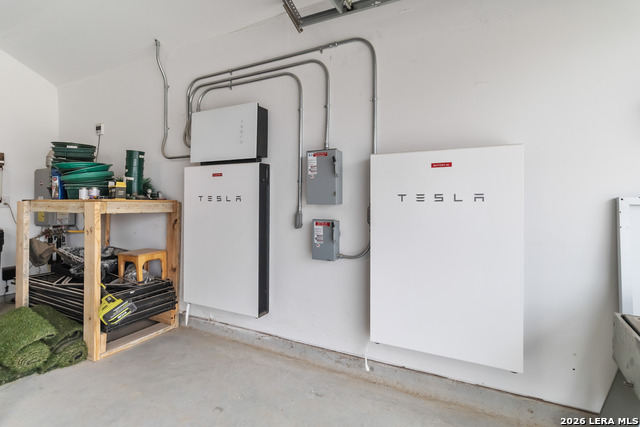 Image 17 of 20 For 6731 Beehive