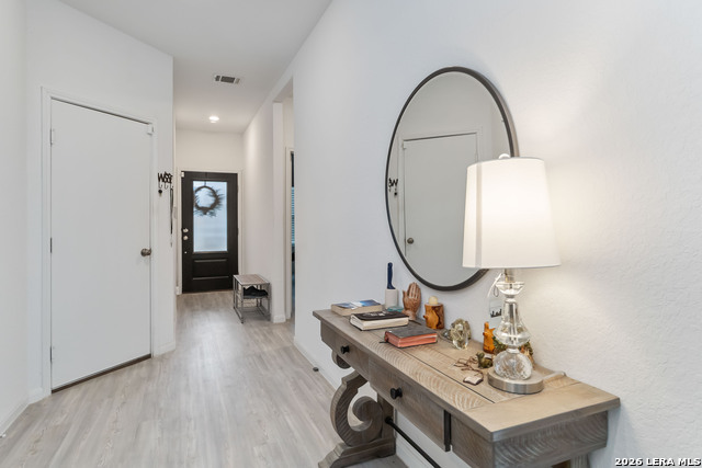 Image 2 of 20 For 6731 Beehive