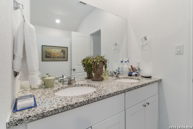 Image 3 of 20 For 6731 Beehive