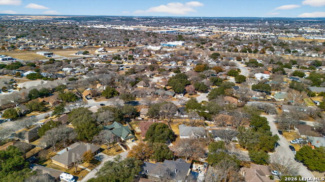 Listing photo id 23 for 1911 Palace  