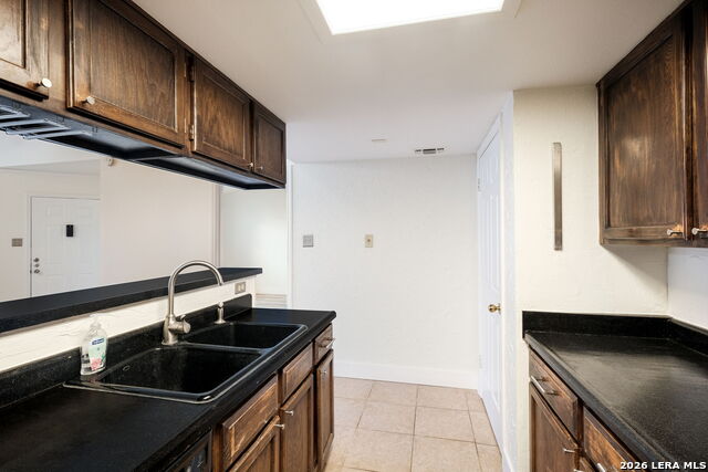 Image 8 of 20 For 11610 Vance Jackson  414