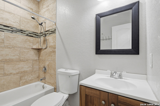 Image 11 of 17 For 2943 Ruiz  