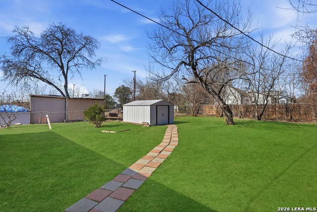 Image 15 of 17 For 2943 Ruiz  