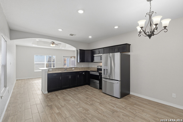 Image 5 of 17 For 2943 Ruiz  