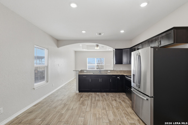 Image 6 of 17 For 2943 Ruiz  