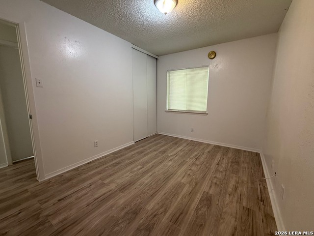 Image 7 of 13 For 1318 Bayou Dr