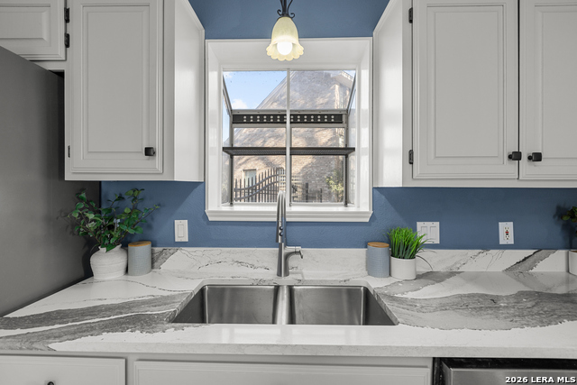 Image 15 of 31 For 6807 Arrow Way