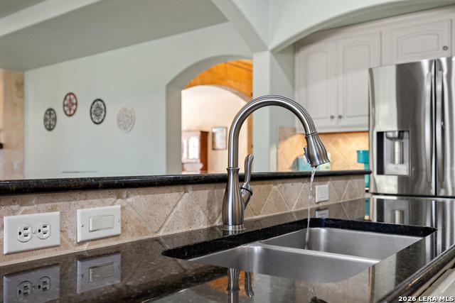 Image 14 of 62 For 499 River Way