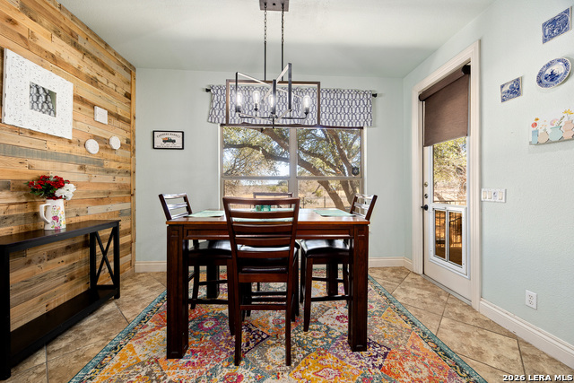 Image 15 of 62 For 499 River Way