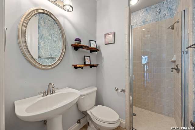 Image 25 of 62 For 499 River Way