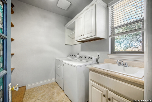 Image 39 of 62 For 499 River Way