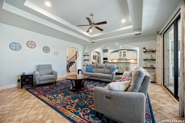 Image 9 of 62 For 499 River Way