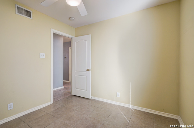 Image 25 of 32 For 6003 Woodway