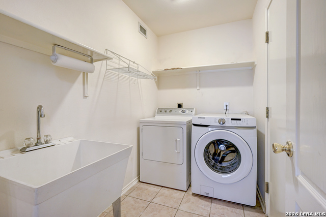 Image 26 of 32 For 6003 Woodway