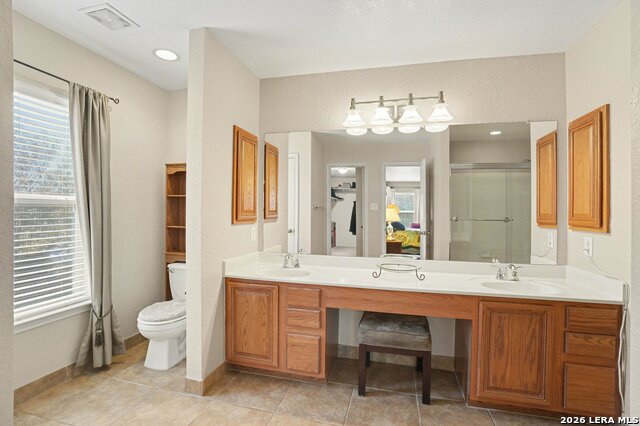 Image 17 of 33 For 133 Springtree Grove