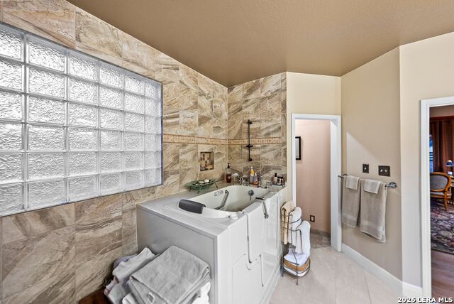 Image 39 of 106 For 1638 Rolling Creek Rd