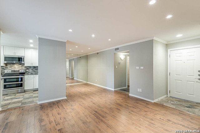 Image 27 of 31 For 13130 Blanco  Apt 1505